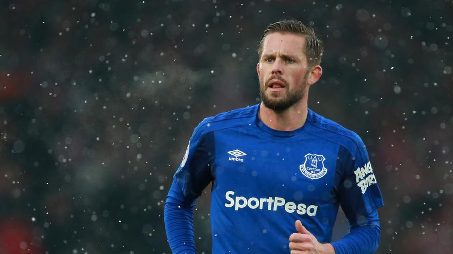 Rookie王者归来！首秀助攻定乾坤，DWG观众起立欢呼